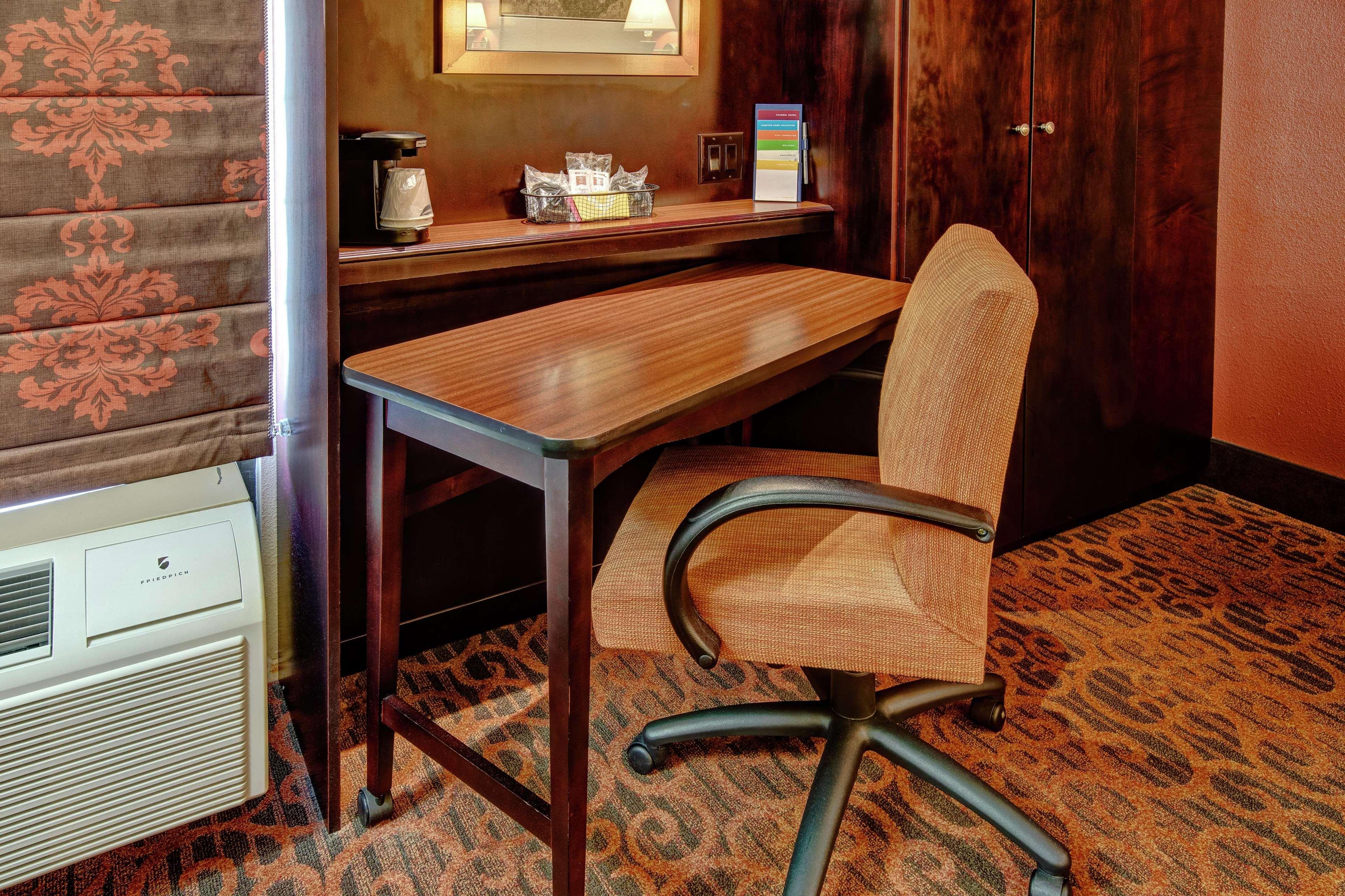 Hampton Inn Ashland Eksteriør bilde