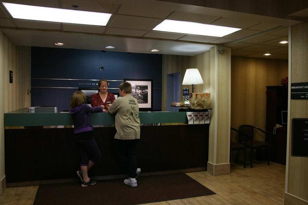 Hampton Inn Ashland Interiør bilde